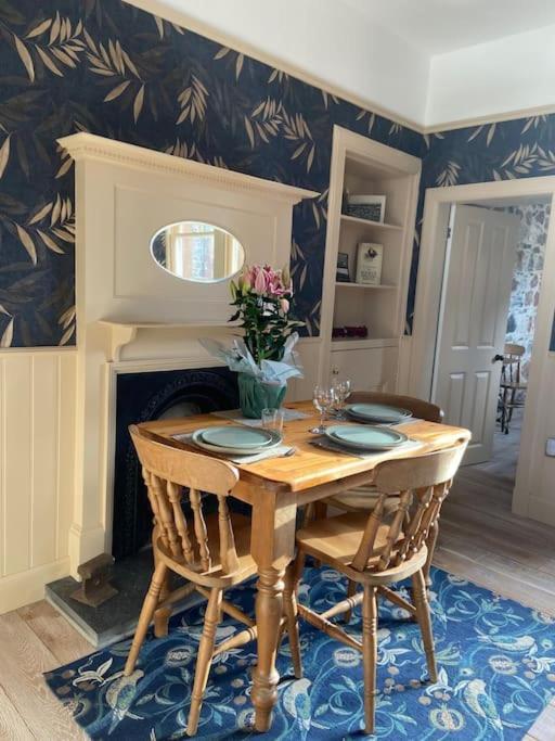 Signalman'S Cottage In Clachnaharry South Kessock エクステリア 写真